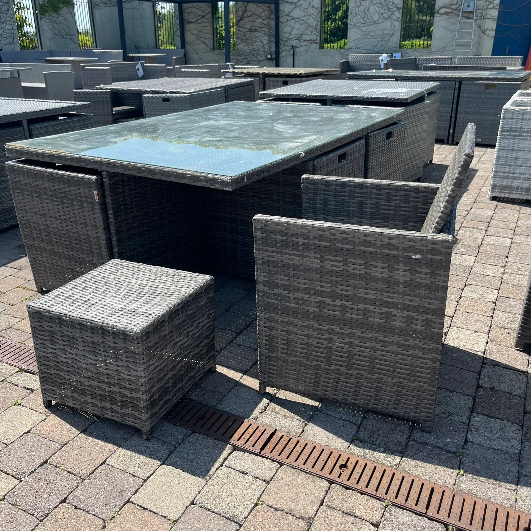 6 Seater Cube - Clearance - Image 4