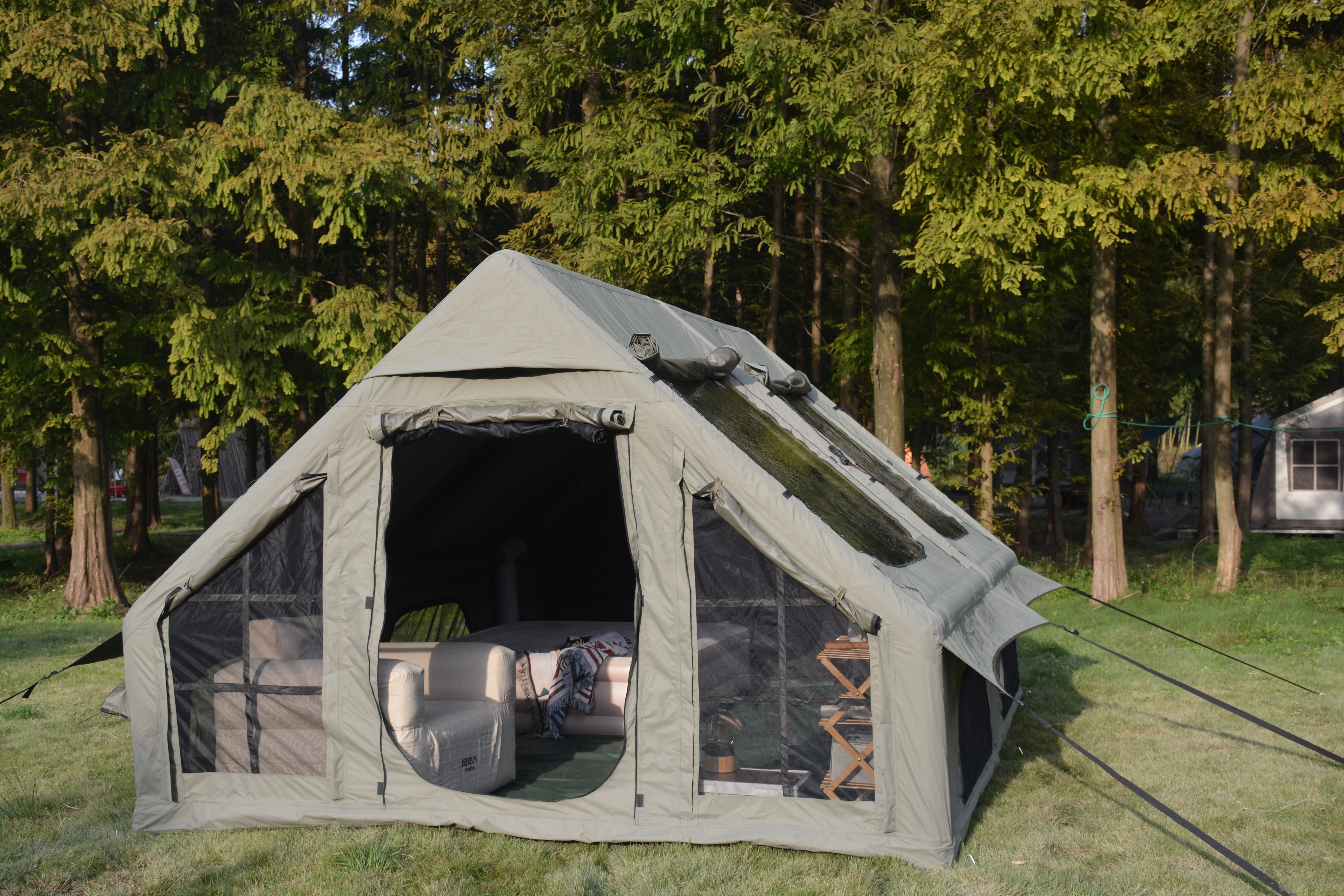 Air Tents House, Large Blow Up - Image 2