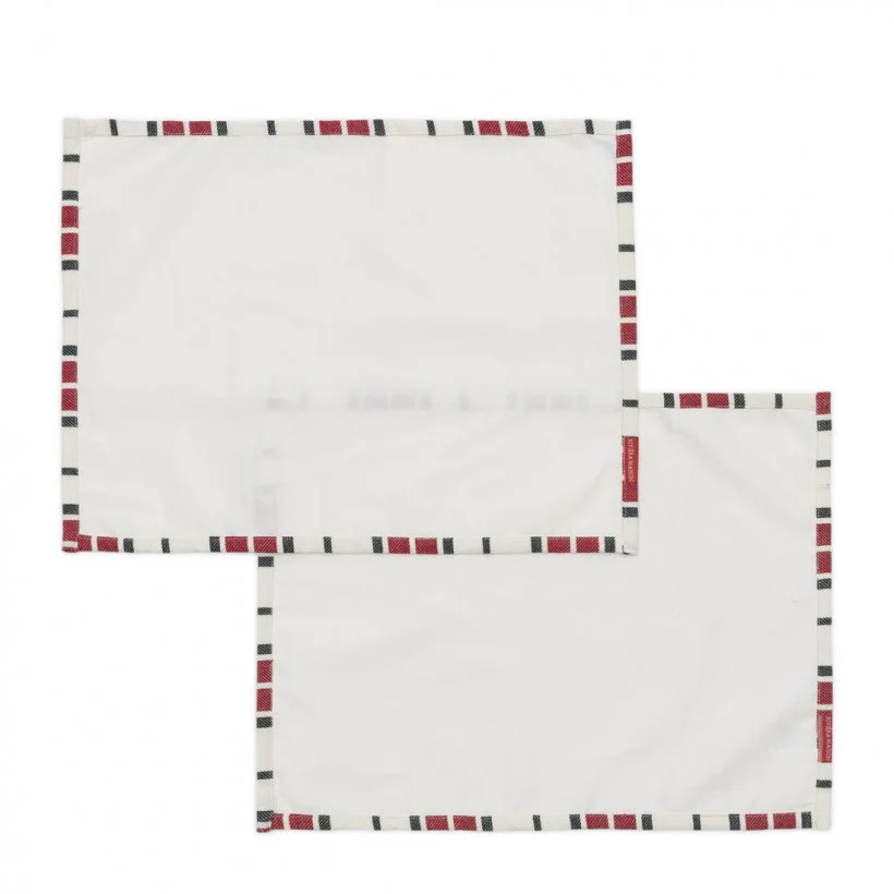 Classic Christmas Placemats Set/2
