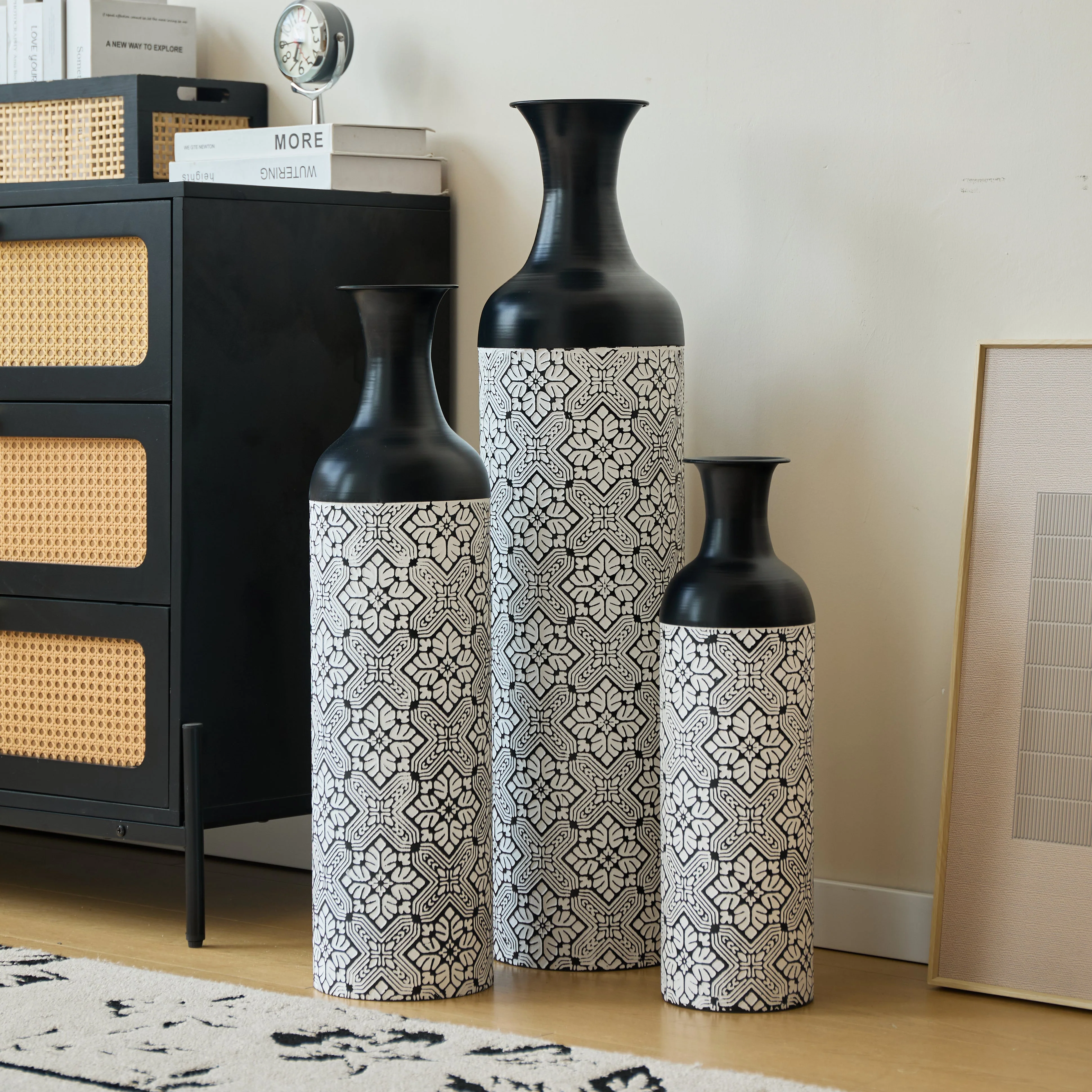 Floor to Ceiling Vase Set, 3-Piece Retro 83/65/50cm Decorative, Black and White Metal - Image 4