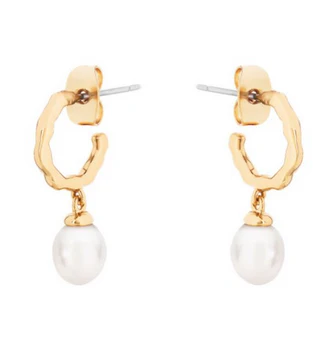 Natural Pearl Hoop Earrings Gold