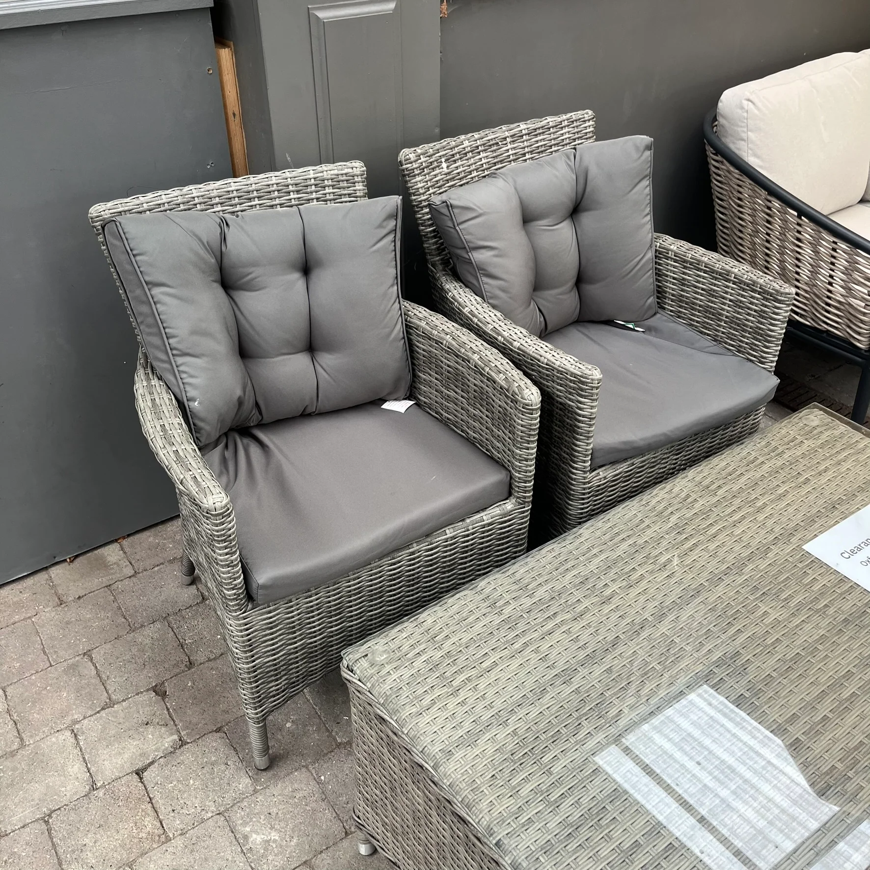 Oxford 4 Seater Coffee Set - Image 5