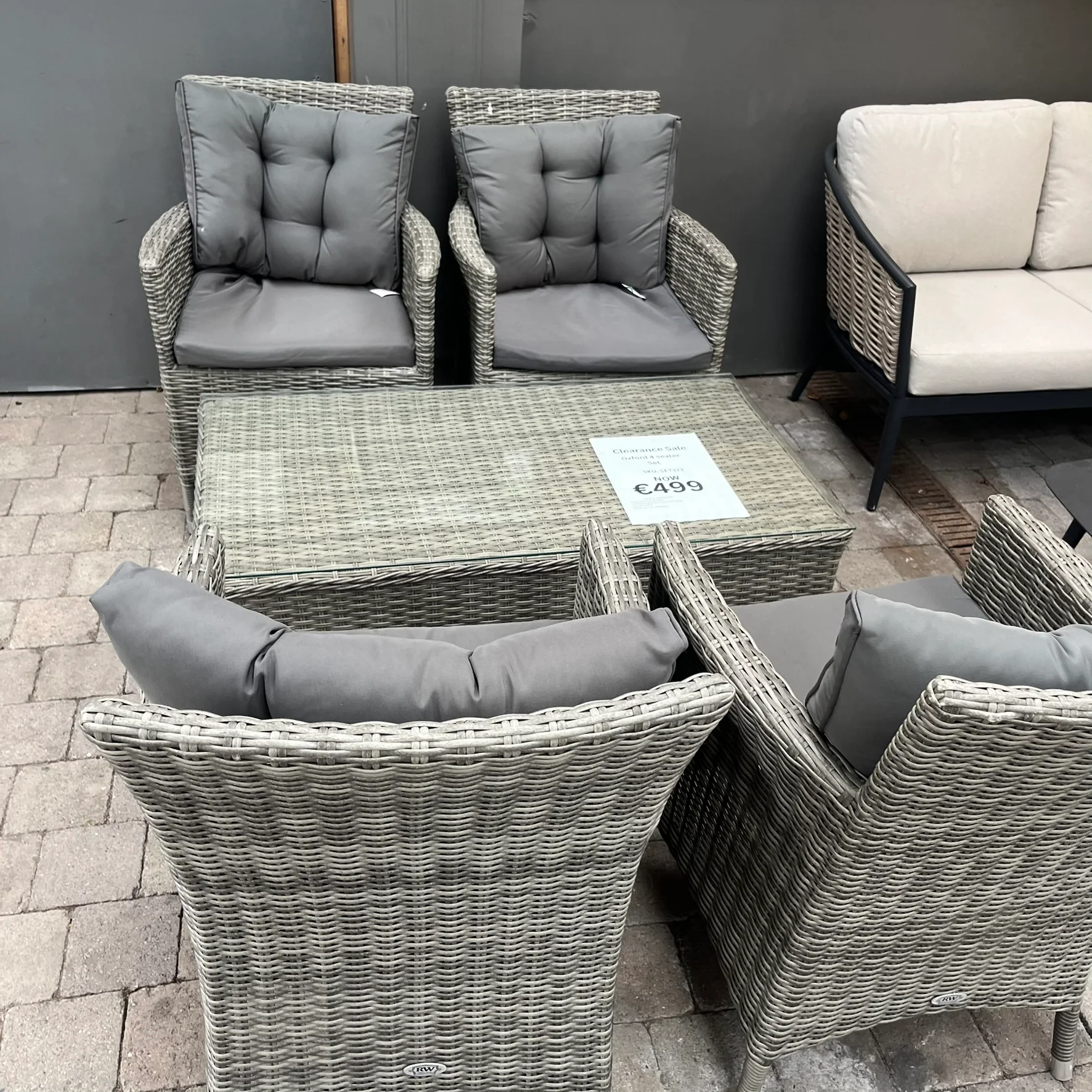 Oxford 4 Seater Coffee Set - Image 6
