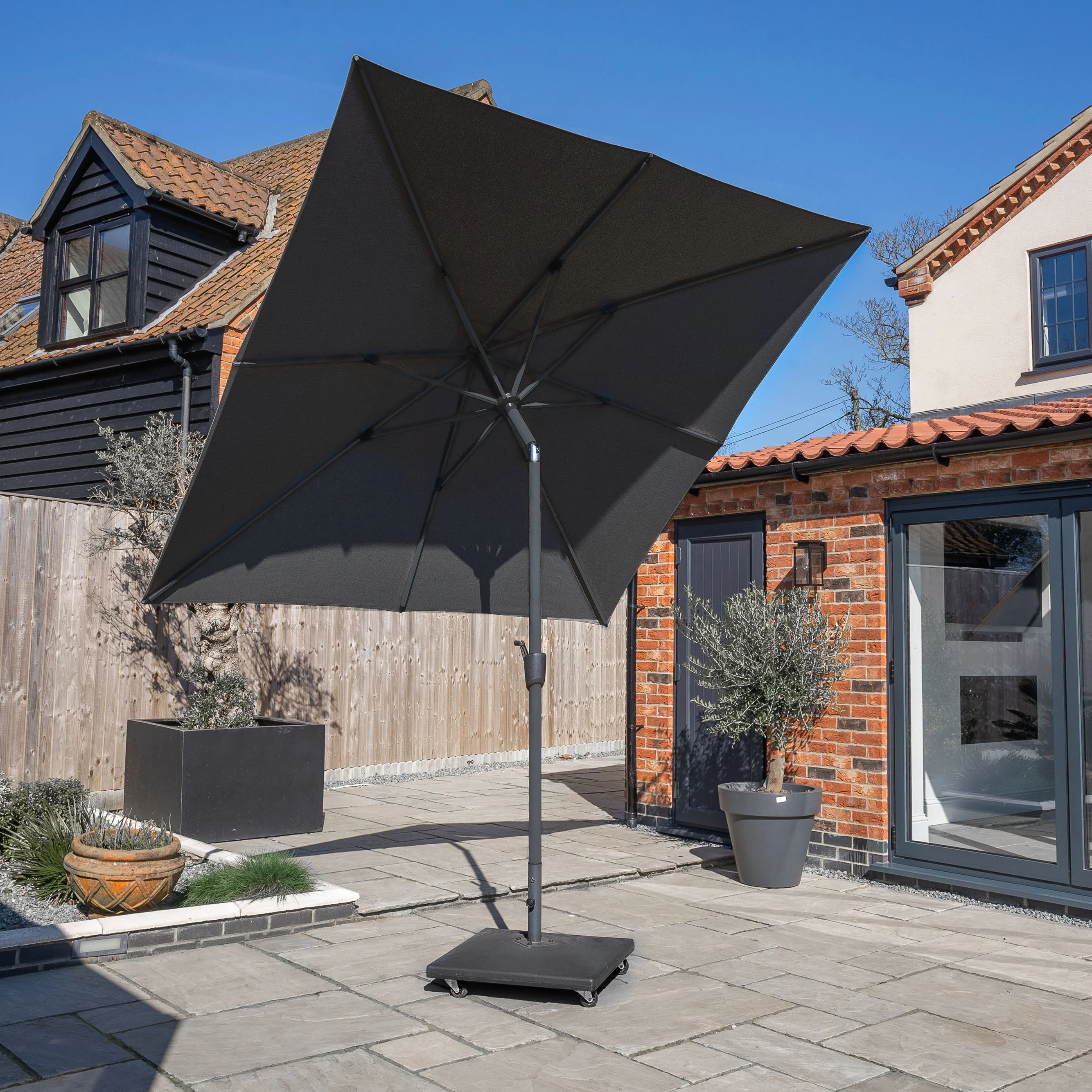 Royce - Premium 2.5m Square LED Parasol with Novasun™ Carbon Canopy & Cover - Anthracite Frame - Image 2