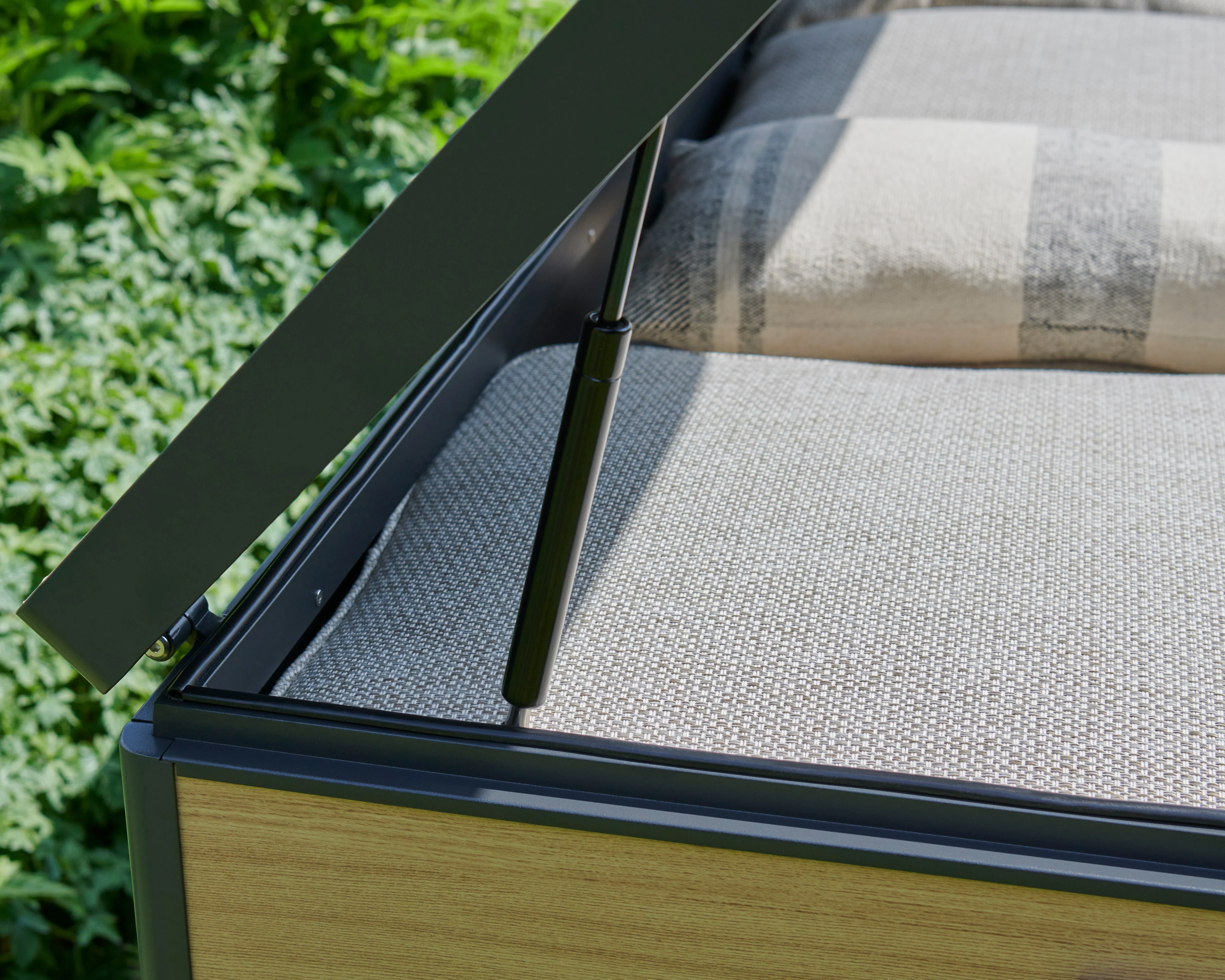 Royce XL Storage Box (Wood Look) - Image 3