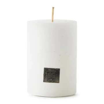 Rustic Candle frosted white 7x10
