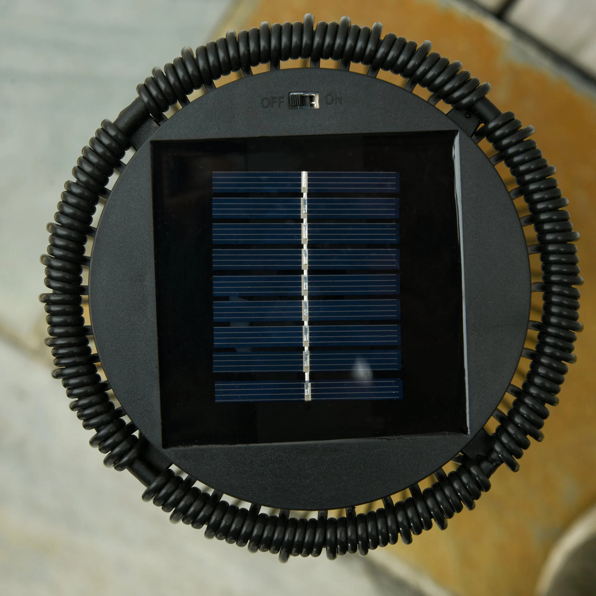 Solar Garden Light with Light Sensor, Waterproof, Automatic LED, Black - Image 7