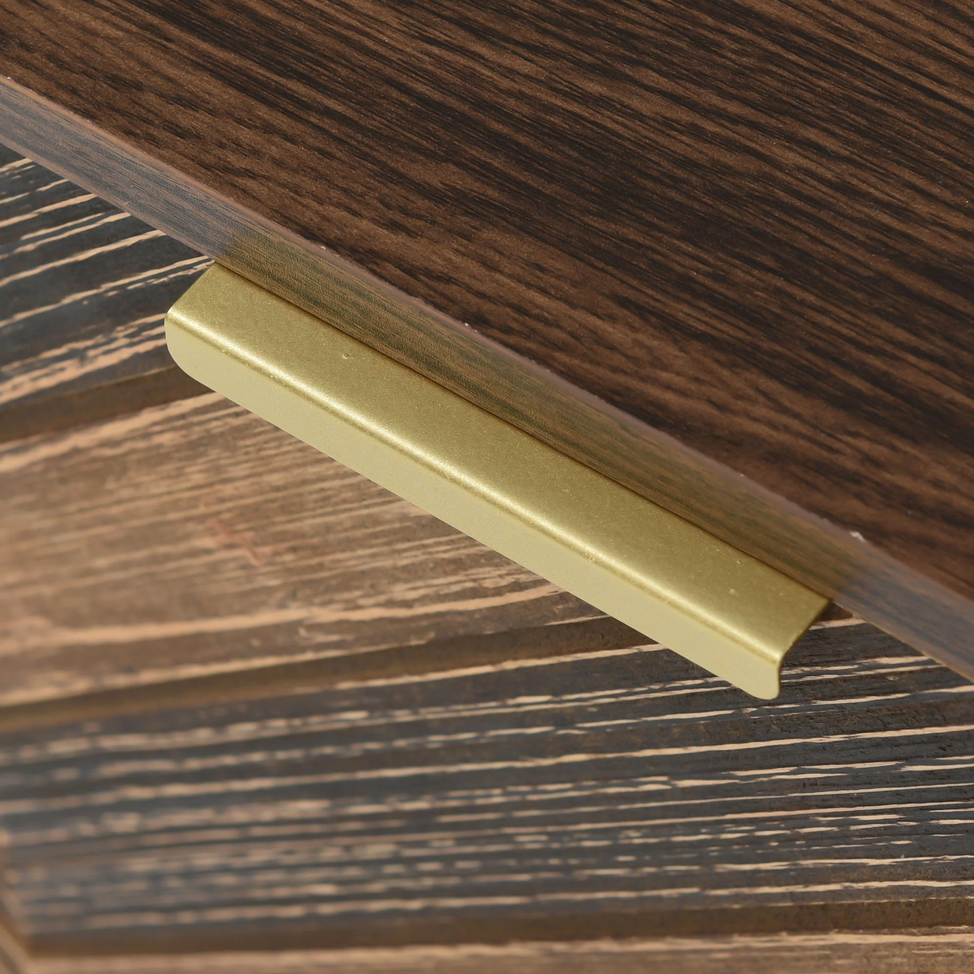 TV cabinet, two doors two compartments low panel, solid wood veneer with gold handles and iron feet - Image 9