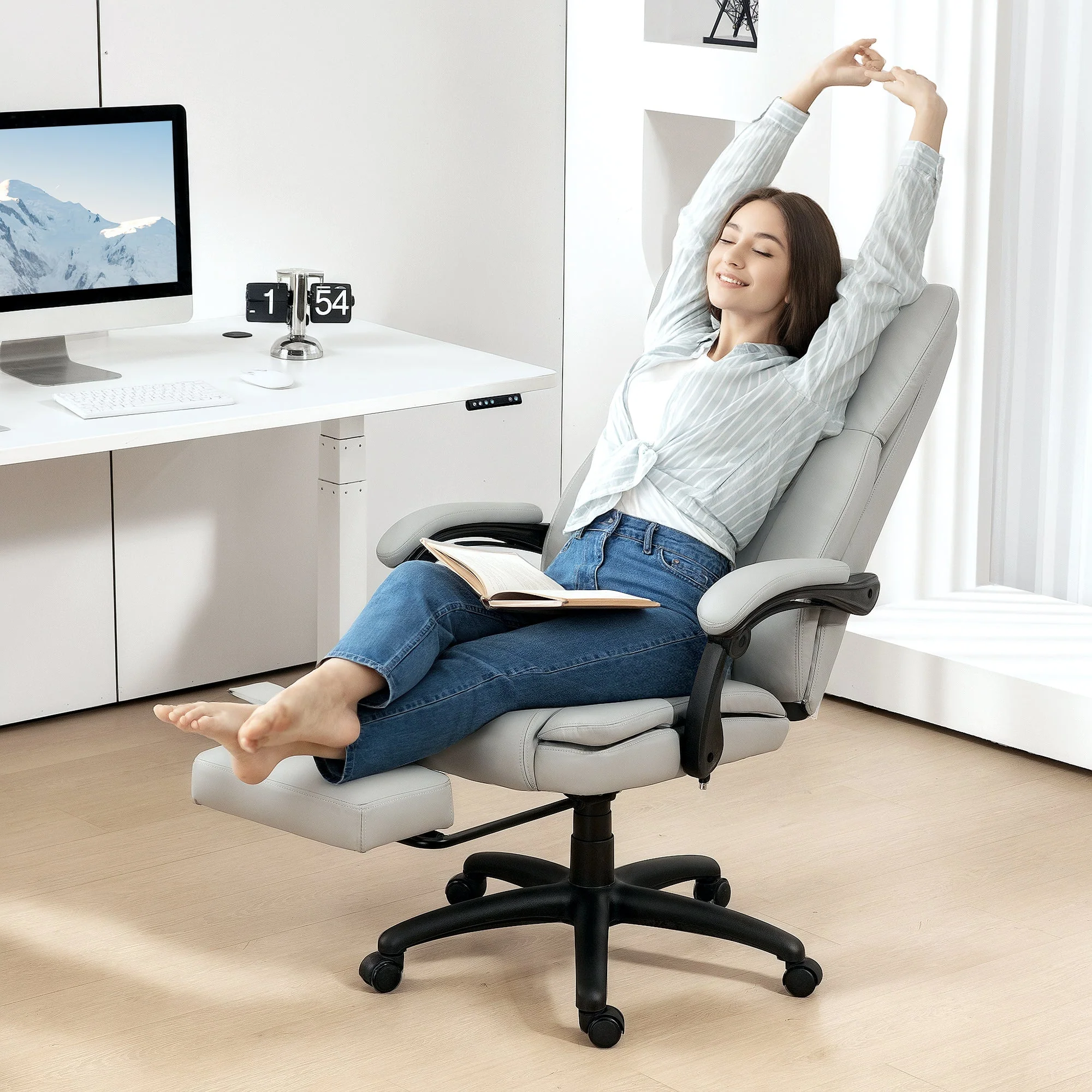 Vinsetto Office Chair, Massage, Reclining, Height-Adjustable, Swivel, Footrest, Faux Leather, Light Grey - Image 3